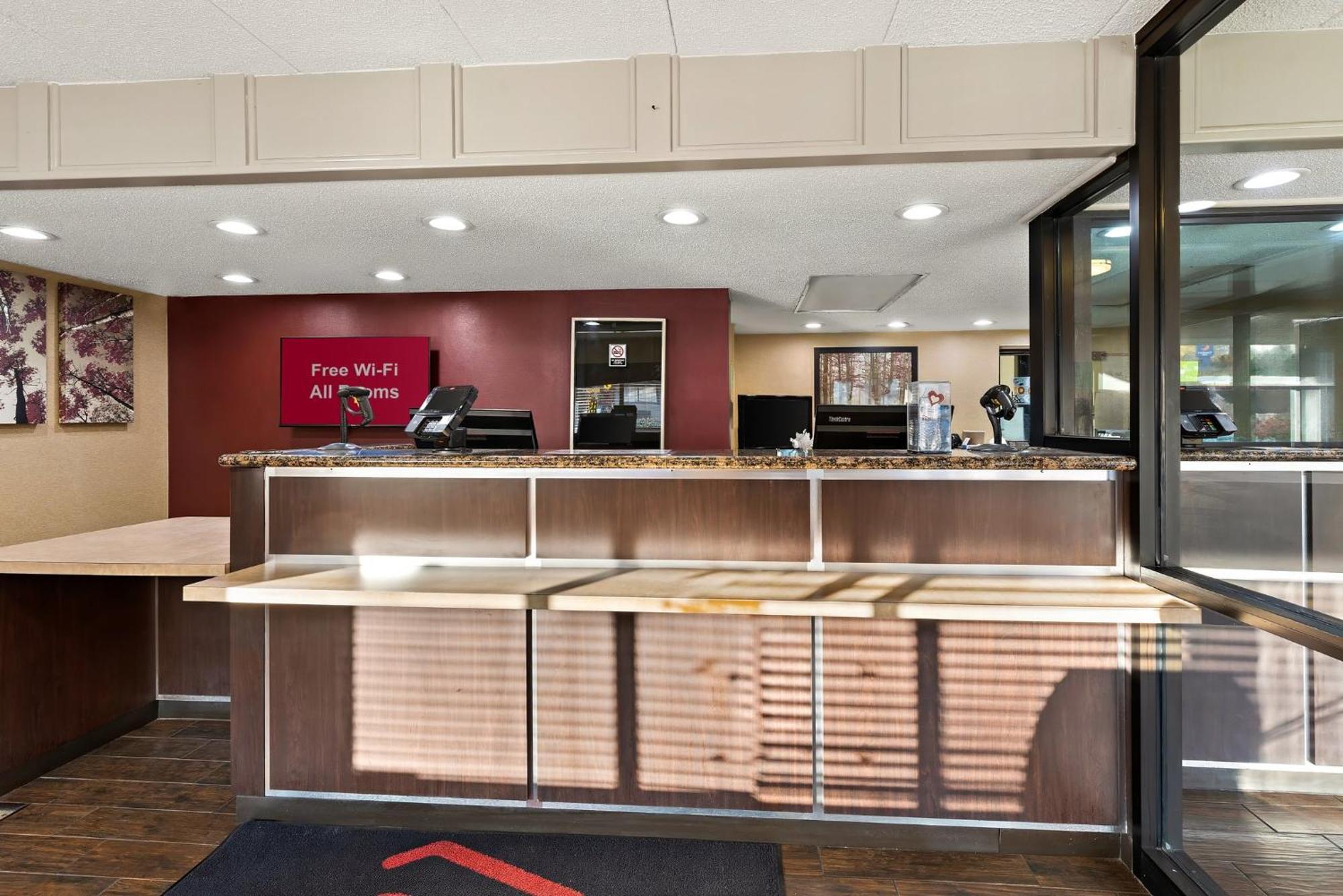 Red Roof Inn Cleveland - Independence Bagian luar foto