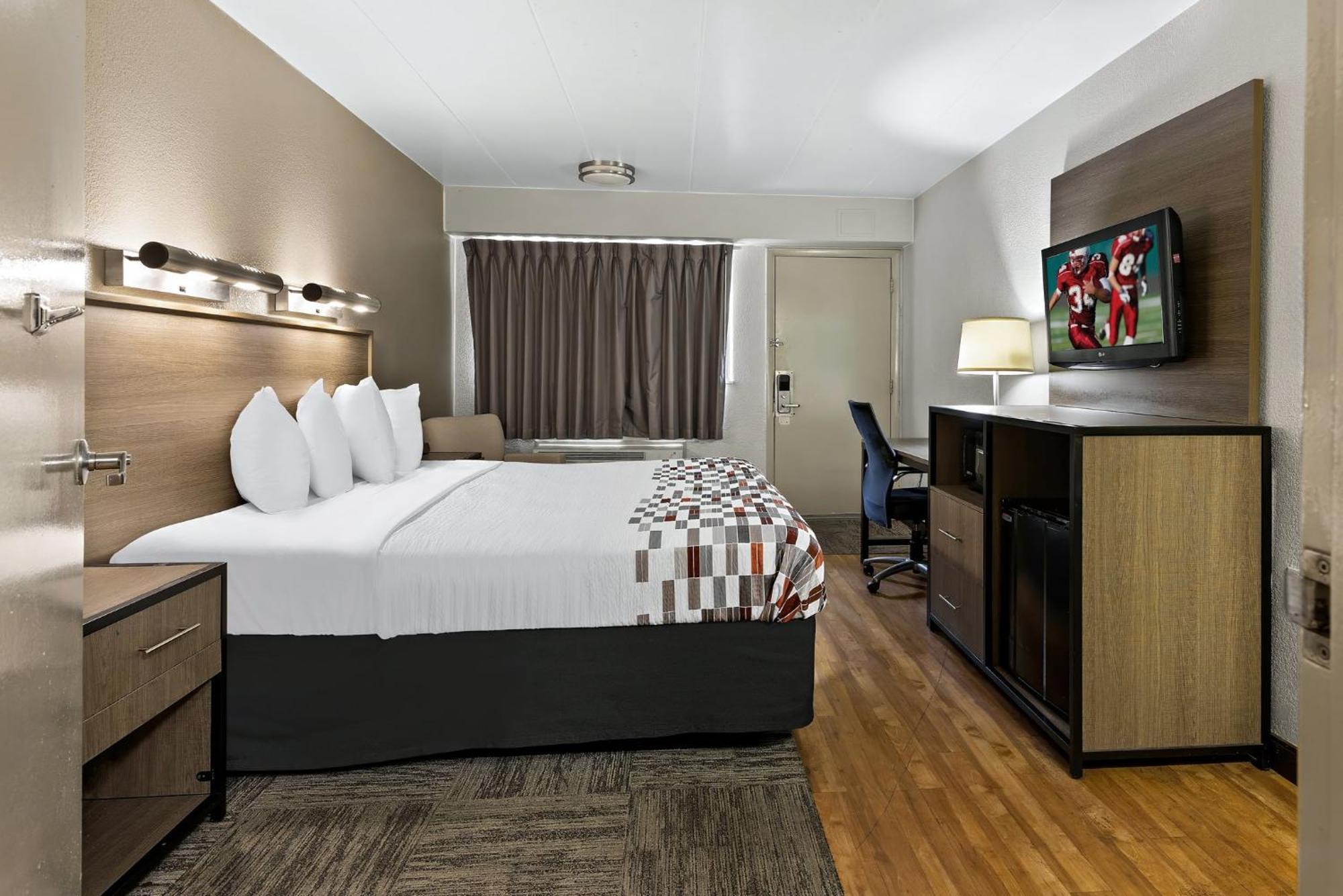 Red Roof Inn Cleveland - Independence Bagian luar foto