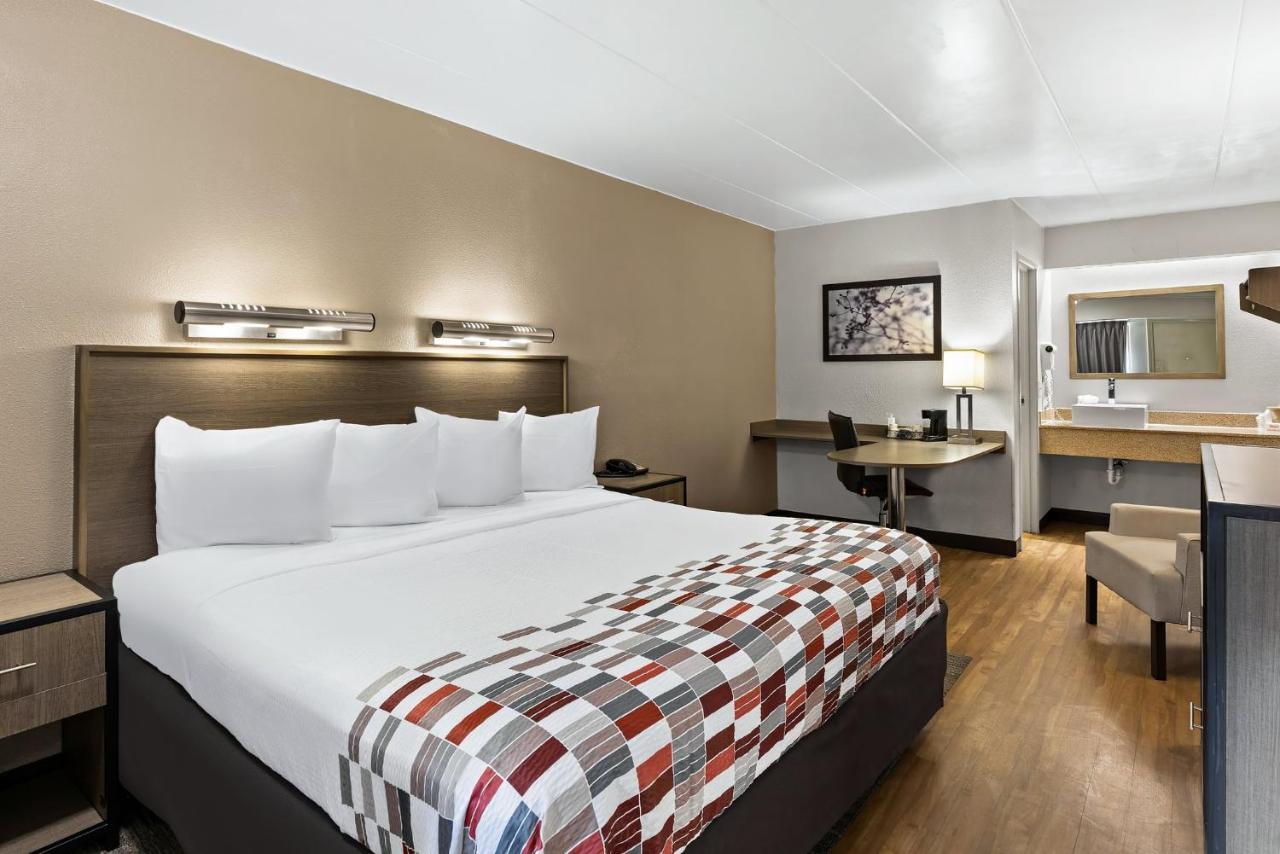 Red Roof Inn Cleveland - Independence Bagian luar foto